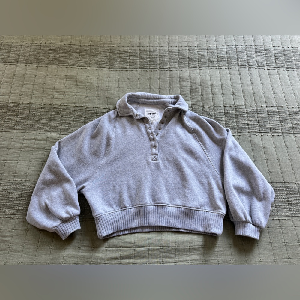Aerie Heather Gray Snap-Button Top